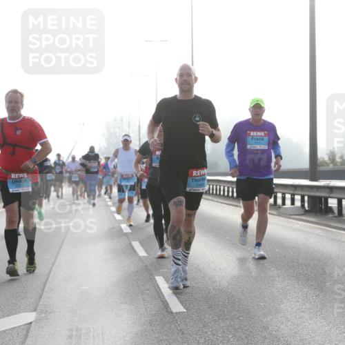 03.10.2026 - Köhlbrandbrückenlauf Jannik Wohlers http://msf.ph/oto/10705262 03.10.2026 09:18:11 Position 3 2078, 2452, 198, 2741 meine-sportfotos.de