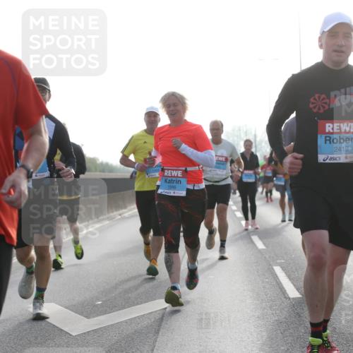 03.10.2026 - Köhlbrandbrückenlauf Jannik Wohlers http://msf.ph/oto/10705367 03.10.2026 09:18:25 Position 3 2626, 5, 1546, 2419, 1419 meine-sportfotos.de