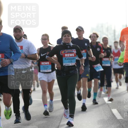 03.10.2026 - Köhlbrandbrückenlauf Jannik Wohlers http://msf.ph/oto/10705452 03.10.2026 09:18:42 Position 3 019, 3739, 1778, 150 meine-sportfotos.de