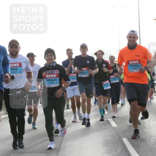 03.10.2026 - Köhlbrandbrückenlauf Jannik Wohlers http://msf.ph/oto/10705458 03.10.2026 09:18:44 Position 3 1019, 2544, 3760, 526, 1778, 1504, 1111, 1289, 24 meine-sportfotos.de
