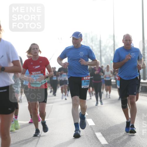 03.10.2026 - Köhlbrandbrückenlauf Jannik Wohlers http://msf.ph/oto/10705573 03.10.2026 09:19:05 Position 3 2015, 2, 0, 015, 2, 0, 203 meine-sportfotos.de