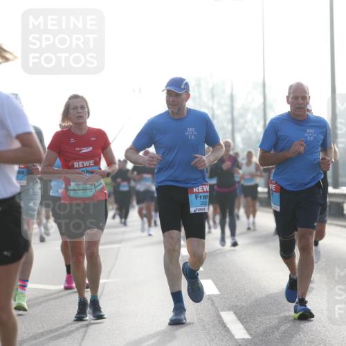 03.10.2026 - Köhlbrandbrückenlauf Jannik Wohlers http://msf.ph/oto/10705576 03.10.2026 09:19:05 Position 3 2015, 2, 0, 2015, 2, 0, 2035 meine-sportfotos.de