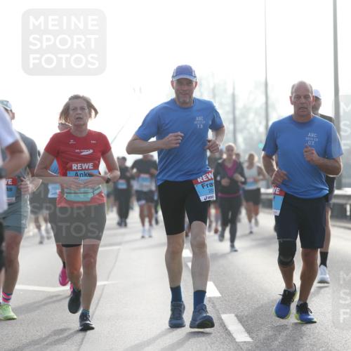 03.10.2026 - Köhlbrandbrückenlauf Jannik Wohlers http://msf.ph/oto/10705580 03.10.2026 09:19:05 Position 3 1500, 2015, 2, 8, 20, 2015, 2, 0 meine-sportfotos.de