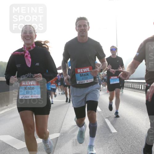 03.10.2026 - Köhlbrandbrückenlauf Jannik Wohlers http://msf.ph/oto/10705708 03.10.2026 09:19:29 Position 3 2171, 2722, 1774 meine-sportfotos.de