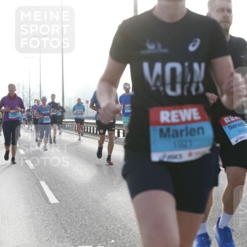 03.10.2026 - Köhlbrandbrückenlauf Jannik Wohlers http://msf.ph/oto/10705839 03.10.2026 09:19:49 Position 3 1921, 2414, 33 meine-sportfotos.de