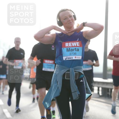 03.10.2026 - Köhlbrandbrückenlauf Jannik Wohlers http://msf.ph/oto/10705907 03.10.2026 09:20:02 Position 3 1732, 2736 meine-sportfotos.de