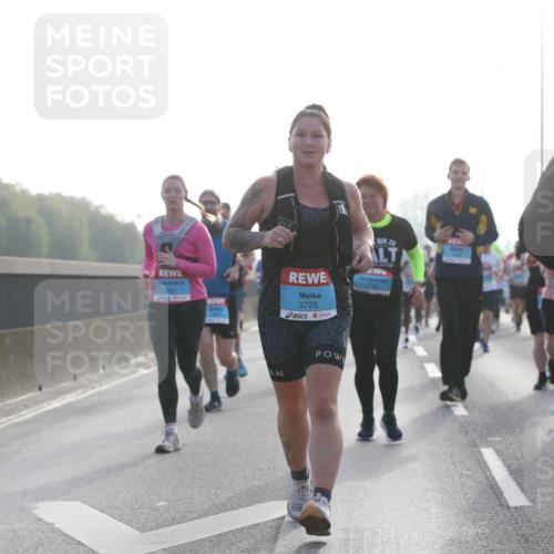 03.10.2026 - Köhlbrandbrückenlauf Jannik Wohlers http://msf.ph/oto/10705943 03.10.2026 09:20:11 Position 3 2721, 3725, 245 meine-sportfotos.de