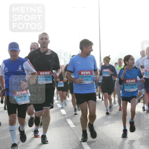 03.10.2026 - Köhlbrandbrückenlauf Jannik Wohlers http://msf.ph/oto/10705993 03.10.2026 09:20:20 Position 3 1217, 2738, 2624, 1187, 1218, 3717, 1188, 1189 meine-sportfotos.de