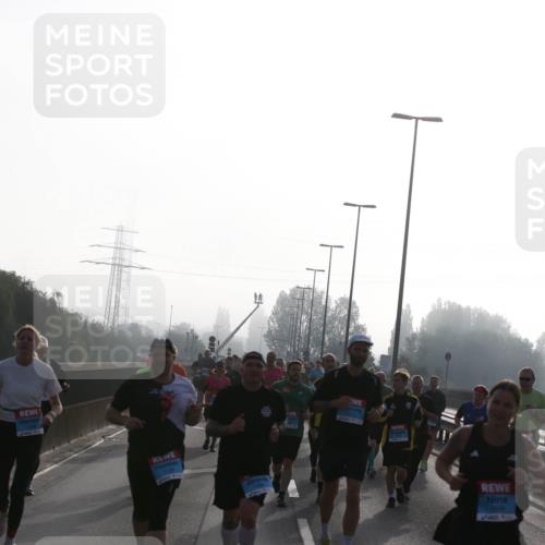 03.10.2026 - Köhlbrandbrückenlauf Jannik Wohlers http://msf.ph/oto/10706102 03.10.2026 09:20:33 Position 3  meine-sportfotos.de