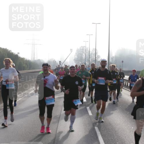 03.10.2026 - Köhlbrandbrückenlauf Jannik Wohlers http://msf.ph/oto/10706110 03.10.2026 09:20:34 Position 3  meine-sportfotos.de