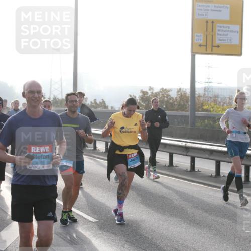 03.10.2026 - Köhlbrandbrückenlauf Jannik Wohlers http://msf.ph/oto/10706134 03.10.2026 09:20:47 Position 3 2687, 1120 meine-sportfotos.de