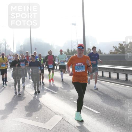 03.10.2026 - Köhlbrandbrückenlauf Jannik Wohlers http://msf.ph/oto/10706171 03.10.2026 09:20:54 Position 3 2087 meine-sportfotos.de