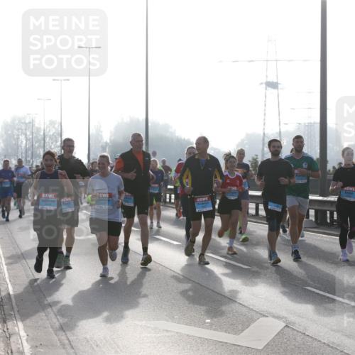 03.10.2026 - Köhlbrandbrückenlauf Jannik Wohlers http://msf.ph/oto/10706212 03.10.2026 09:21:07 Position 3 1383 meine-sportfotos.de