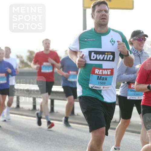 03.10.2026 - Köhlbrandbrückenlauf Jannik Wohlers http://msf.ph/oto/10706260 03.10.2026 09:21:32 Position 3 2710, 1569, 1344, 1481 meine-sportfotos.de