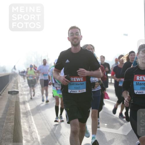 03.10.2026 - Köhlbrandbrückenlauf Jannik Wohlers http://msf.ph/oto/10706283 03.10.2026 09:21:35 Position 3 1047, 2898 meine-sportfotos.de