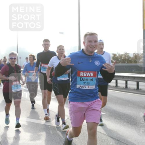 03.10.2026 - Köhlbrandbrückenlauf Jannik Wohlers http://msf.ph/oto/10706323 03.10.2026 09:21:51 Position 3 292, 1621, 3025 meine-sportfotos.de