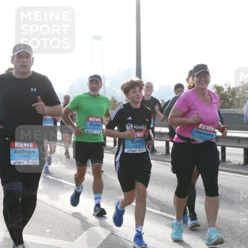 03.10.2026 - Köhlbrandbrückenlauf Jannik Wohlers http://msf.ph/oto/10706565 03.10.2026 09:22:50 Position 3 1753, 2674, 1612, 1611, 1710 meine-sportfotos.de
