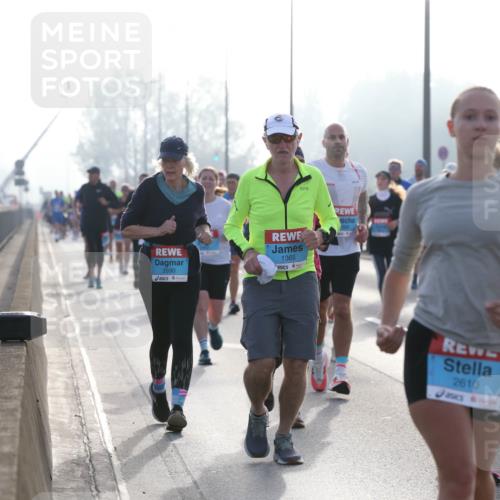 03.10.2026 - Köhlbrandbrückenlauf Jannik Wohlers http://msf.ph/oto/10706577 03.10.2026 09:22:53 Position 3 2690, 1365, 2610, 2838 meine-sportfotos.de