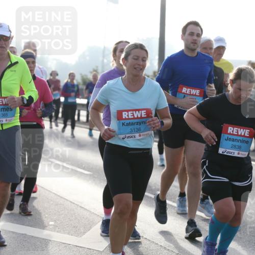 03.10.2026 - Köhlbrandbrückenlauf Jannik Wohlers http://msf.ph/oto/10706585 03.10.2026 09:22:55 Position 3 1365, 3136, 2838 meine-sportfotos.de