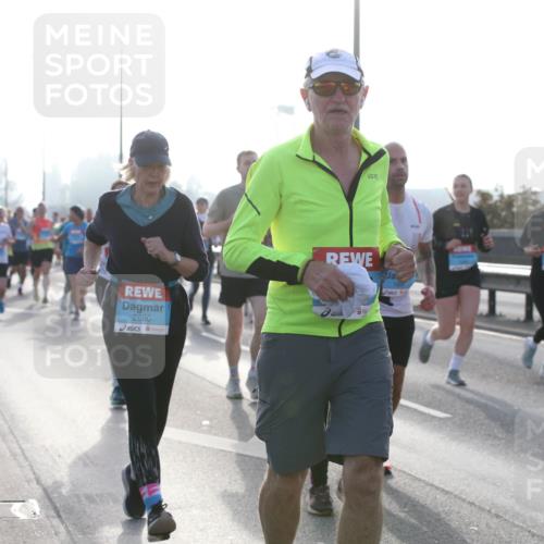 03.10.2026 - Köhlbrandbrückenlauf Jannik Wohlers http://msf.ph/oto/10706600 03.10.2026 09:22:57 Position 3 2690 meine-sportfotos.de
