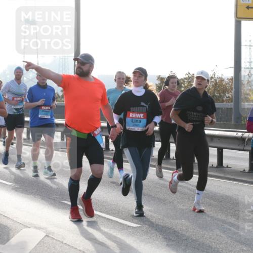 03.10.2026 - Köhlbrandbrückenlauf Jannik Wohlers http://msf.ph/oto/10706620 03.10.2026 09:23:01 Position 3 1619, 163, 2883, 3445, 3271 meine-sportfotos.de