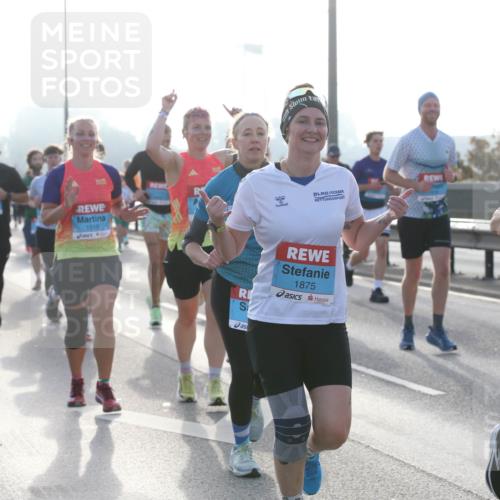 03.10.2026 - Köhlbrandbrückenlauf Jannik Wohlers http://msf.ph/oto/10706642 03.10.2026 09:23:03 Position 3 1519, 1635, 1875 meine-sportfotos.de