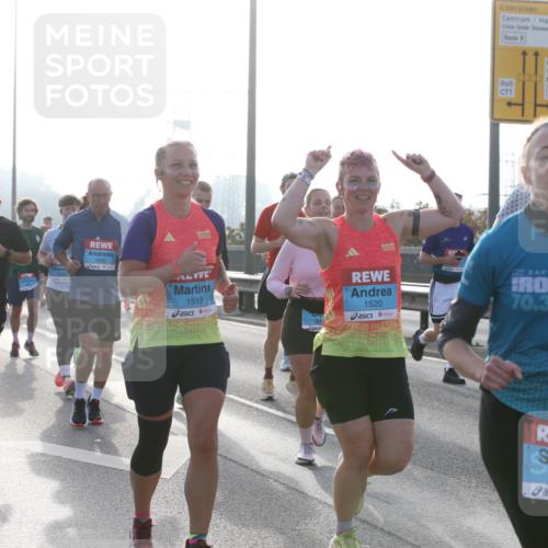 03.10.2026 - Köhlbrandbrückenlauf Jannik Wohlers http://msf.ph/oto/10706659 03.10.2026 09:23:05 Position 3 1650, 1653, 1519, 1520, 70, 3, 1619 meine-sportfotos.de