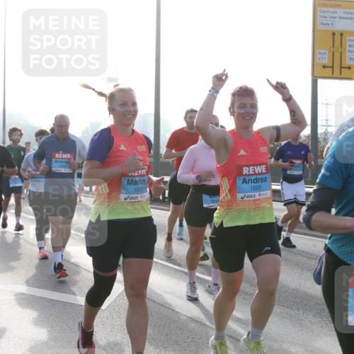 03.10.2026 - Köhlbrandbrückenlauf Jannik Wohlers http://msf.ph/oto/10706662 03.10.2026 09:23:05 Position 3 1650, 1519, 3105, 1520, 70, 3, 1619 meine-sportfotos.de