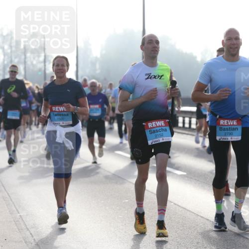 03.10.2026 - Köhlbrandbrückenlauf Jannik Wohlers http://msf.ph/oto/10706704 03.10.2026 09:23:13 Position 3 2800, 2152, 2730 meine-sportfotos.de