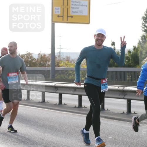 03.10.2026 - Köhlbrandbrückenlauf Jannik Wohlers http://msf.ph/oto/10706740 03.10.2026 09:23:19 Position 3 3447, 3372, 3264, 2657 meine-sportfotos.de