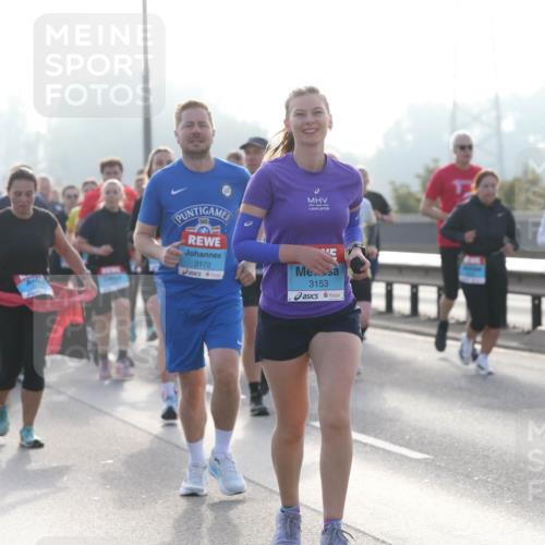03.10.2026 - Köhlbrandbrückenlauf Jannik Wohlers http://msf.ph/oto/10706757 03.10.2026 09:23:23 Position 3 3172, 3153 meine-sportfotos.de