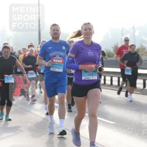 03.10.2026 - Köhlbrandbrückenlauf Jannik Wohlers http://msf.ph/oto/10706763 03.10.2026 09:23:23 Position 3 3172, 3153 meine-sportfotos.de