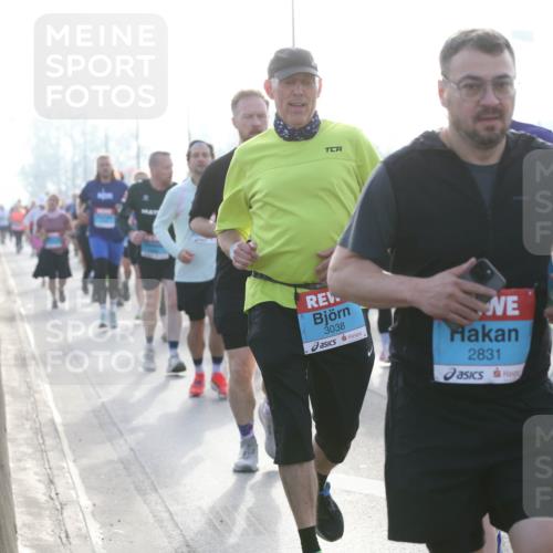 03.10.2026 - Köhlbrandbrückenlauf Jannik Wohlers http://msf.ph/oto/10706821 03.10.2026 09:23:33 Position 3 3038, 2831 meine-sportfotos.de