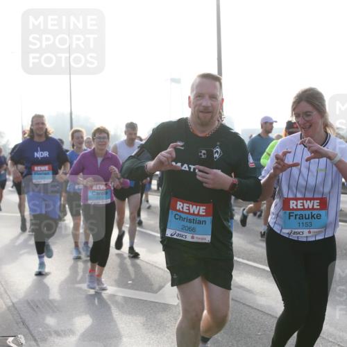 03.10.2026 - Köhlbrandbrückenlauf Jannik Wohlers http://msf.ph/oto/10706855 03.10.2026 09:23:38 Position 3 2066, 1153 meine-sportfotos.de