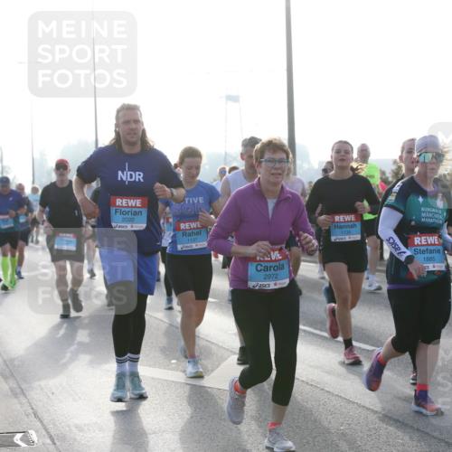 03.10.2026 - Köhlbrandbrückenlauf Jannik Wohlers http://msf.ph/oto/10706875 03.10.2026 09:23:39 Position 3 2020, 1137, 2972, 1135, 1885, 3052 meine-sportfotos.de