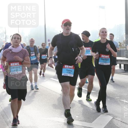 03.10.2026 - Köhlbrandbrückenlauf Jannik Wohlers http://msf.ph/oto/10706895 03.10.2026 09:23:42 Position 3 2668, 3788, 1794, 1122, 82 meine-sportfotos.de