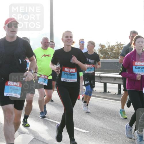 03.10.2026 - Köhlbrandbrückenlauf Jannik Wohlers http://msf.ph/oto/10706902 03.10.2026 09:23:42 Position 3 3396, 3788, 2028, 1122, 1314, 82, 143, 2474, 1946, 2466 meine-sportfotos.de