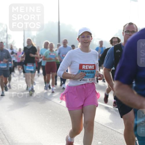 03.10.2026 - Köhlbrandbrückenlauf Jannik Wohlers http://msf.ph/oto/10706929 03.10.2026 09:23:45 Position 3 3401, 3431 meine-sportfotos.de