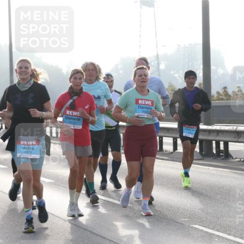 03.10.2026 - Köhlbrandbrückenlauf Jannik Wohlers http://msf.ph/oto/10706956 03.10.2026 09:23:49 Position 3 2818, 2819, 3112, 3023, 3555, 2247 meine-sportfotos.de