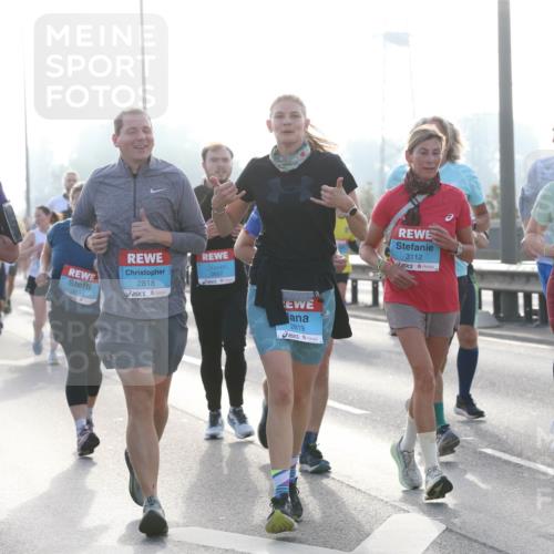 03.10.2026 - Köhlbrandbrückenlauf Jannik Wohlers http://msf.ph/oto/10706967 03.10.2026 09:23:51 Position 3 2778, 3044, 2818, 3857, 2819, 3112, 3023 meine-sportfotos.de