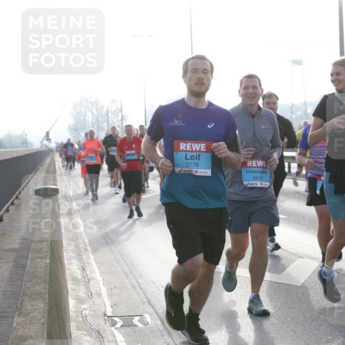 03.10.2026 - Köhlbrandbrückenlauf Jannik Wohlers http://msf.ph/oto/10706975 03.10.2026 09:23:52 Position 3 2778, 2818, 2819, 3112 meine-sportfotos.de
