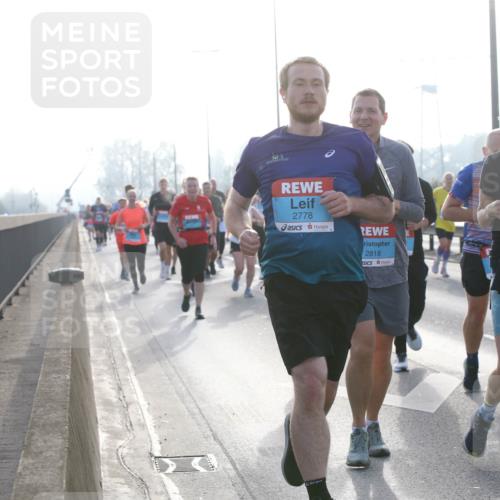 03.10.2026 - Köhlbrandbrückenlauf Jannik Wohlers http://msf.ph/oto/10706982 03.10.2026 09:23:52 Position 3 2778, 2818, 2819 meine-sportfotos.de