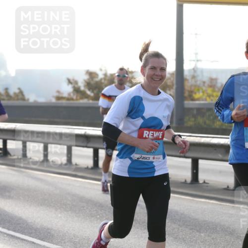 03.10.2026 - Köhlbrandbrückenlauf Jannik Wohlers http://msf.ph/oto/10707123 03.10.2026 09:24:16 Position 3 3255 meine-sportfotos.de