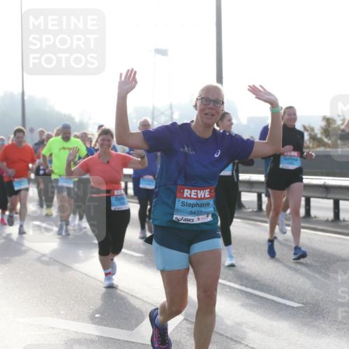 03.10.2026 - Köhlbrandbrückenlauf Jannik Wohlers http://msf.ph/oto/10707133 03.10.2026 09:24:19 Position 3 3477, 309 meine-sportfotos.de