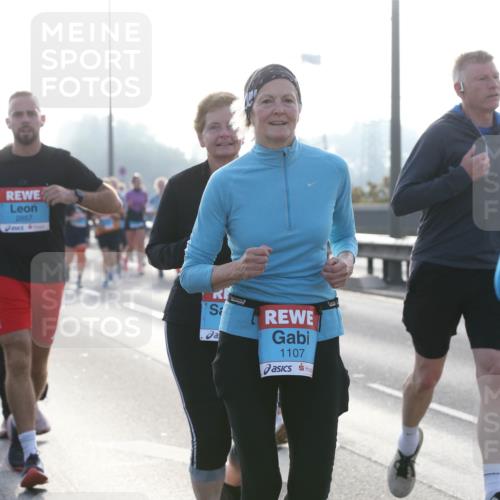 03.10.2026 - Köhlbrandbrückenlauf Jannik Wohlers http://msf.ph/oto/10707184 03.10.2026 09:24:30 Position 3 2857, 1107 meine-sportfotos.de