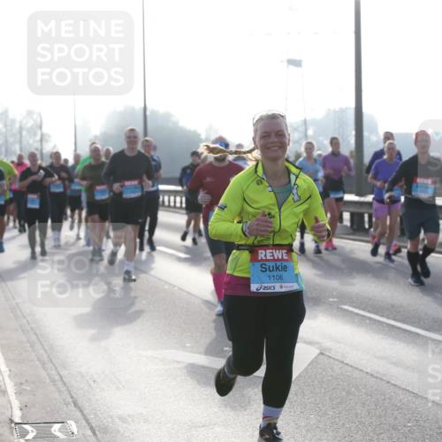 03.10.2026 - Köhlbrandbrückenlauf Jannik Wohlers http://msf.ph/oto/10707210 03.10.2026 09:24:35 Position 3 1106 meine-sportfotos.de