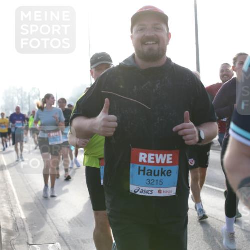 03.10.2026 - Köhlbrandbrückenlauf Jannik Wohlers http://msf.ph/oto/10707265 03.10.2026 09:24:44 Position 3 3215 meine-sportfotos.de