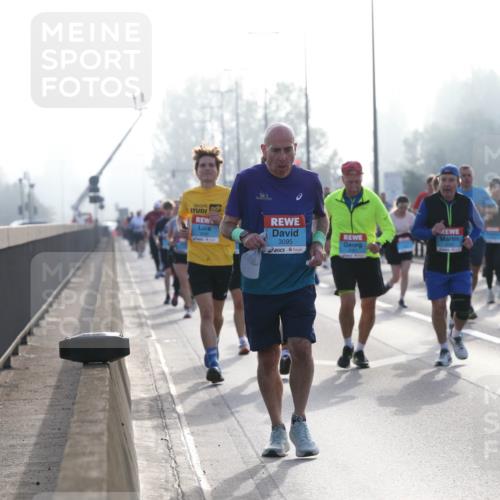 03.10.2026 - Köhlbrandbrückenlauf Jannik Wohlers http://msf.ph/oto/10707277 03.10.2026 09:24:47 Position 3 3095 meine-sportfotos.de