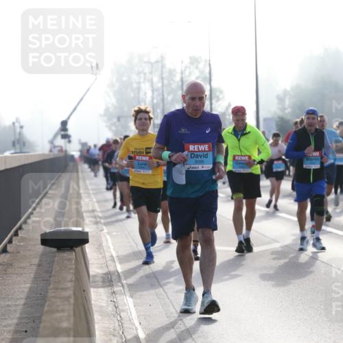 03.10.2026 - Köhlbrandbrückenlauf Jannik Wohlers http://msf.ph/oto/10707280 03.10.2026 09:24:48 Position 3 3095 meine-sportfotos.de