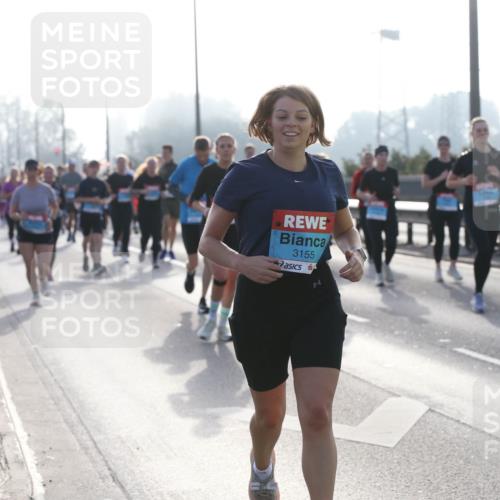 03.10.2026 - Köhlbrandbrückenlauf Jannik Wohlers http://msf.ph/oto/10707328 03.10.2026 09:24:55 Position 3 3155 meine-sportfotos.de
